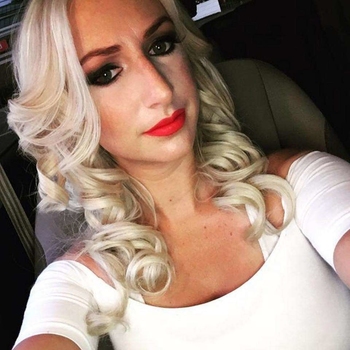 geil sexcontact met Josee