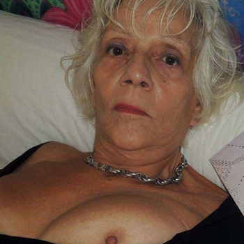Geil seccontact met grannyxl