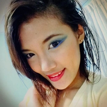 geil sexcontact met Bella