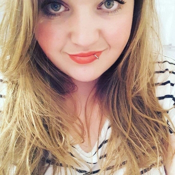 geil sexcontact met HelenaaST