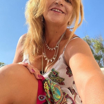 geil sexcontact met Newelle