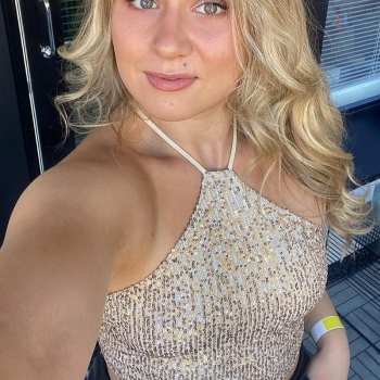 geil sexcontact met Peaci
